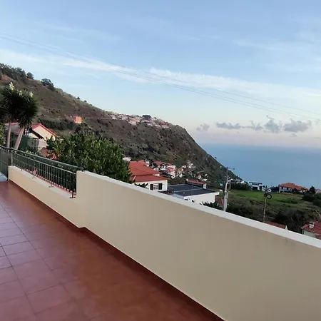 Vista Romantica Madeira Appartement Arco da Calheta (Madeira)