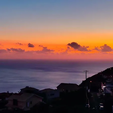 Vista Romantica Madeira شقة